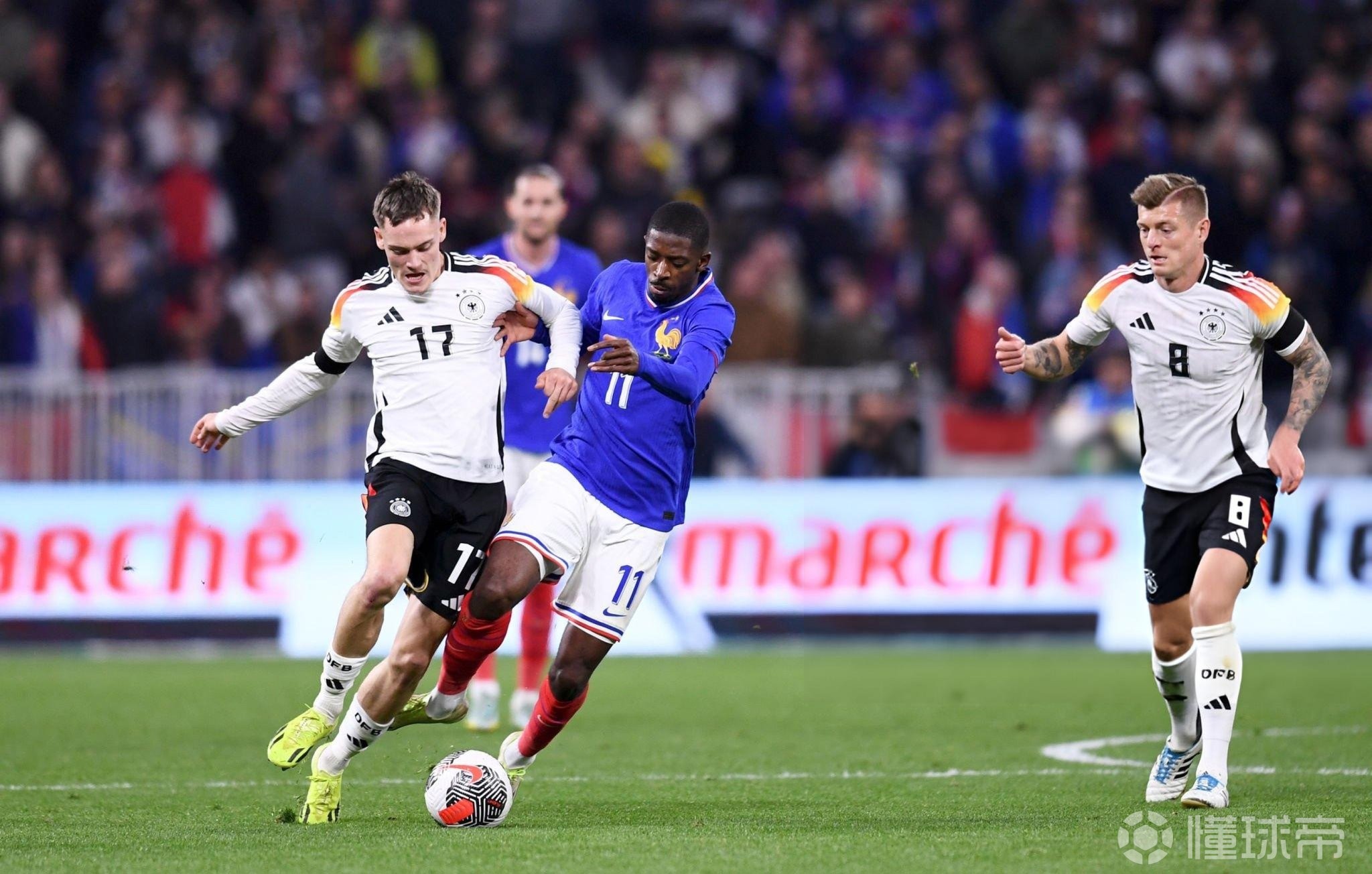 里昂提前赢得德国友谊赛，备战新赛季