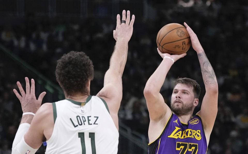  东契奇遭遇二十连败，日本队教练面临压力！